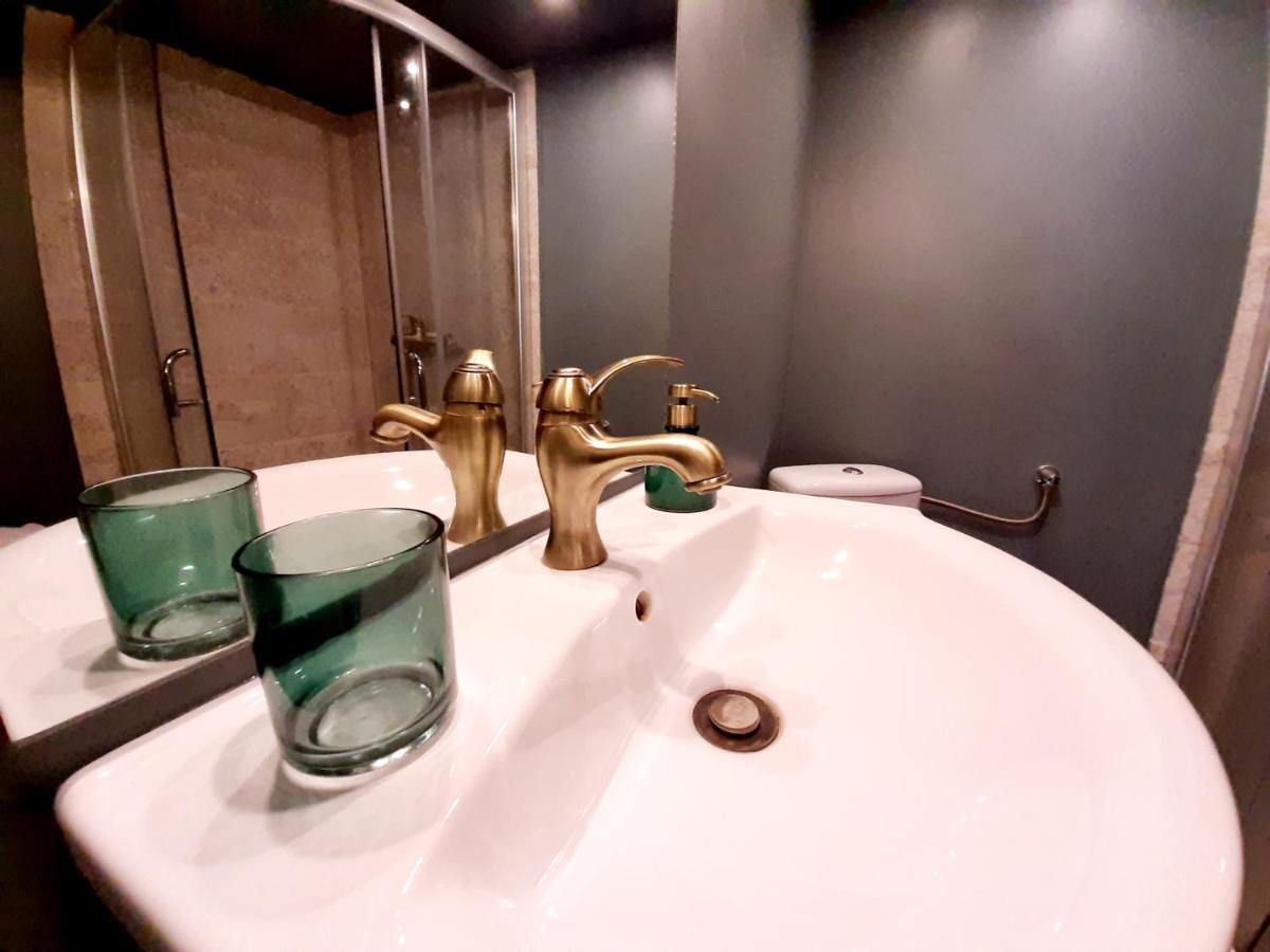 Central Loft Apartment Брашов Екстер'єр фото